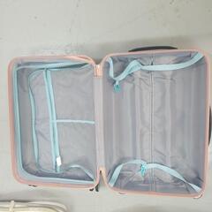 スーツケースの画像