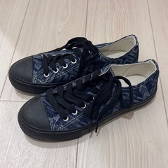 未使用 スニーカー Lサイズの画像