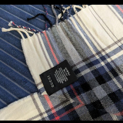 GUCCI正規店購入チェックマフラーの画像