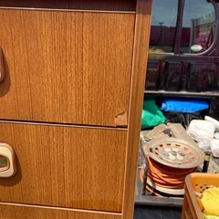 収納家具　引出し式　44.5-42-85.5h古い　傷あり　の画像