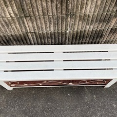 金属製収納付きベンチの画像