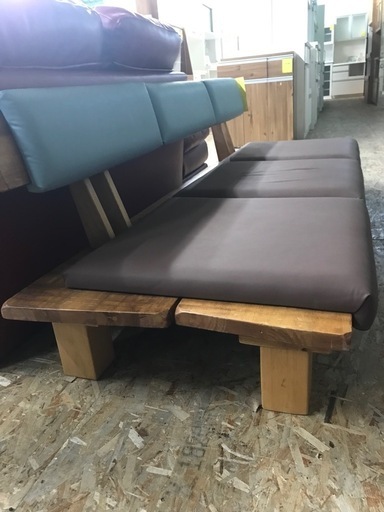 3人掛けソファ　ローソファ　ソファー　ソファ　木製　お洒落　ジャングルジャングル貝塚店　貝塚市　二色浜　リサイクルショップ