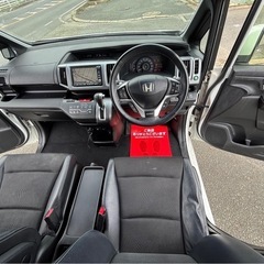 ホンダ　ステップワゴン ｽﾊﾟｰﾀﾞZ 白の画像
