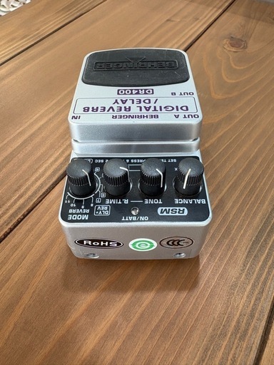 沸騰ブラドン BEHRINGER 八丁馬場の (hina) デジタルリバーブ/ディレイ DR400 ギター