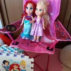 プリンセス　椅子、マット10枚、お人形の画像