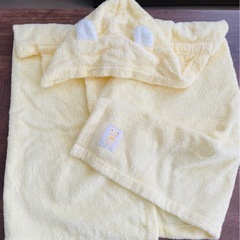 【美品】Familiar babygro タオルポンチョ　お風呂...