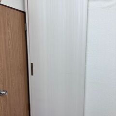 引き戸　中古品　レール　枠　ストッパー等　一式の画像
