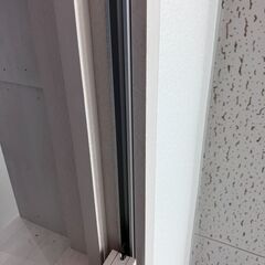 引き戸　中古品　レール　枠　ストッパー等　一式の画像