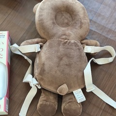 赤ちゃんの座る練習用・転倒防止リュックです。比較的きれいな状態です。の画像