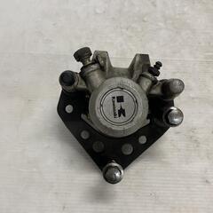 KAWASAKI GPZ1000RX フロントキャリパー 右 カ...