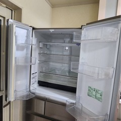 大容量 605L冷蔵庫の画像