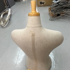 上半身マネキンの画像