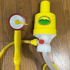 アウトドアポンプシャワーの画像
