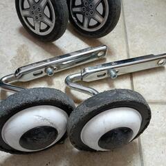 子供自転車補助輪の画像