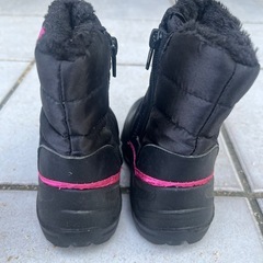 16センチ　スノーブーツ　の画像