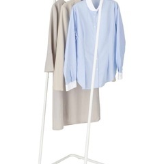 【ホワイト・美品】ハンガーラックの画像