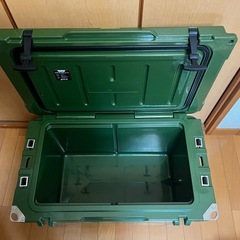 クーラーボックスの画像