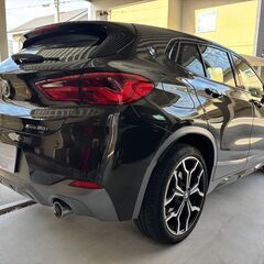 サマーセール！値下げ！【1,800,000円】BMW・X2 X Drive 20i MスポーツX・希少ガラスルーフ付き・走行距離少の画像