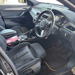 サマーセール！値下げ！【1,800,000円】BMW・X2 X Drive 20i MスポーツX・希少ガラスルーフ付き・走行距離少の画像