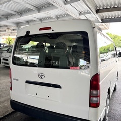 H26 トヨタ ハイエース 10人乗り！！！ 2700CC　ガソリン車の画像