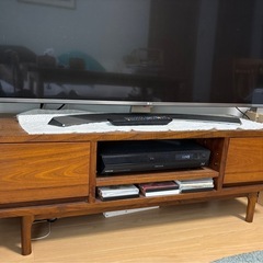 【北欧風】ウォールナット天然木テレビボードの画像