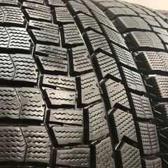DUNLOP WINTER MAXX WM02 205/60R16 16インチ スタッドレス 4本 24年製 バリ溝 ヴォクシー ノア ビアンテ プリウスα SAI等　(KTJ515)クレジットカード QRコード決済可能の画像