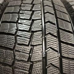 DUNLOP WINTER MAXX WM02 205/60R16 16インチ スタッドレス 4本 24年製 バリ溝 ヴォクシー ノア ビアンテ プリウスα SAI等　(KTJ515)クレジットカード QRコード決済可能の画像