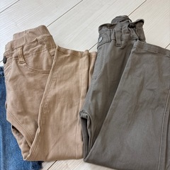 キッズ　110cm 女の子　ボトムス4点の画像