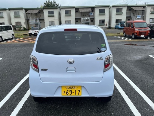 ダイハツ　ミライース