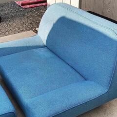 美品　2人掛けソファ　オットマン付きの画像