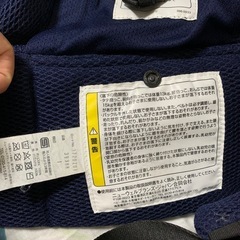 ニトリの夏用、aprica抱っこ紐の画像