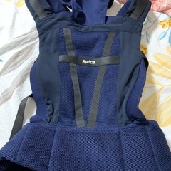 ニトリの夏用、aprica抱っこ紐の画像