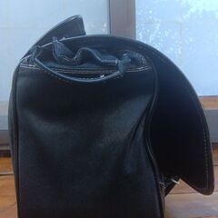 DEGNER 黒 レザー サイドバッグ　デグナー レザー製のフラップ式サドルバッグの画像
