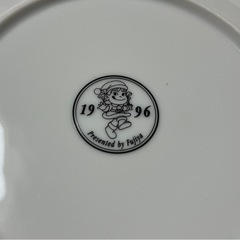 ぺこちゃんのお皿 2枚（1996年、2002年）の画像