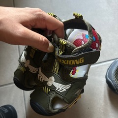 キッズサンダルの画像