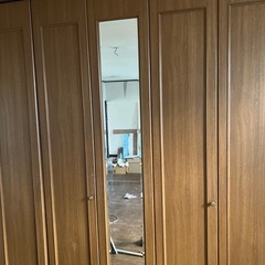 クローゼットの扉の画像