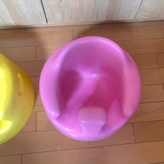 Bumbo バンボ　ベビーチェア　の画像