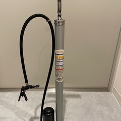 空気入れ(自転車減圧タンク付きポンプ)