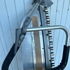 落合　茶刈機　茶摘機　剪枝機 E-6BR　茶畑 茶摘　茶園　バリカン 刈ならし機　2サイクル　宮崎　簡易始動動画ありの画像