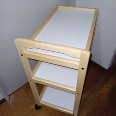 【美品】取っ手付き・キャスター付き キッチンワゴン 3段 隙間収納んの画像