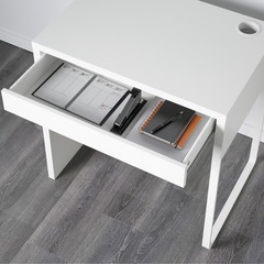 IKEA ワークデスク　7/3までのお取引が可能な方限定の画像