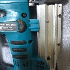 マキタ　14v充電式ピンタッカー　PT350D 中古美品、本体のみの画像