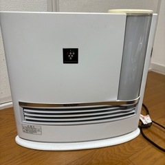 電気ファンヒーター（イオン加湿機能付き）