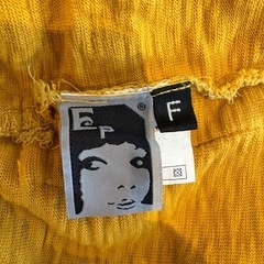 ベスト　黄色の画像