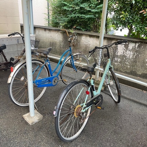 引越しの為7/10まで 自転車2台 (香) 糟屋の自転車の中古あげます