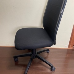 【無料】オフィスチェア（黒）｜キャスター付きの画像