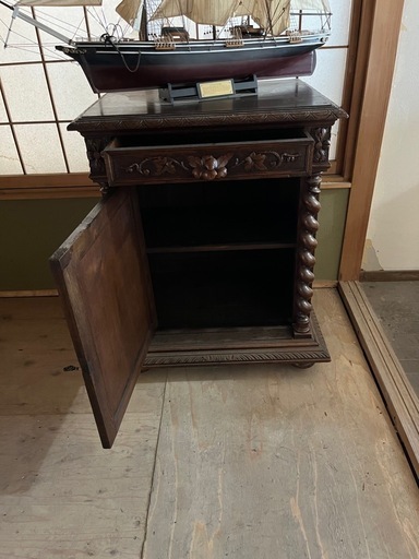 アンティーク家具
