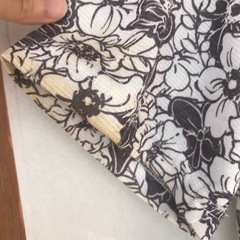 花柄シャツ半袖　　難有りの画像