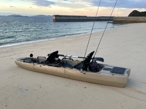 パドリング、足漕ぎカヤック