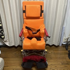 座位保持椅子の画像